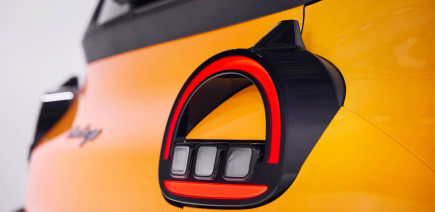 La grosse reculade de l’Europe et de Ford sur l’électrique, BYD qui étend sa garantie, la Twingo E-Tech qui casse les prix, la Polo électrique qui parcourt ses premiers kilomètres en public, et Volkswagen qui met les bouchées doubles sur les batteries… Bi