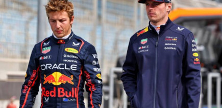 Max Verstappen brise le silence sur Lawson : "Red Bull aurait dû le conserver"