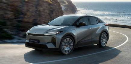 Toyota C-HR+ : les tarifs du SUV électrique en France