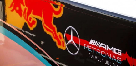 Le Père Noël a été généreux avec Red Bull et Mercedes