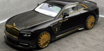 Qui veut une Rolls électrique qui fait semblant d’être thermique ?