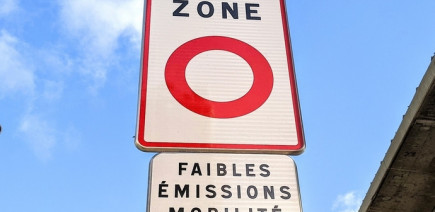 Contrôles ZFE reportés en 2026 : pourquoi vous n'aurez toujours pas d'amende dans le Grand Paris