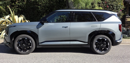 Le Kia EV5, un nouveau SUV électrique familial, est à la fois cher et bien placé