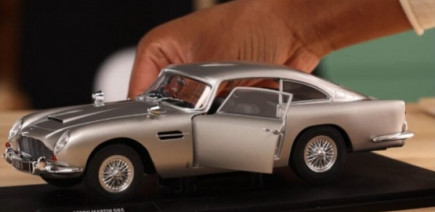 Les passionnés d’automobile craquent pour cette Aston Martin à moins de 55 euros !