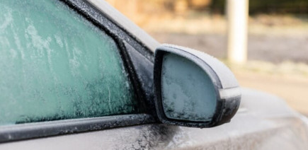 On a tous appris à laisser chauffer le moteur. Et si ce réflexe était dépassé ?