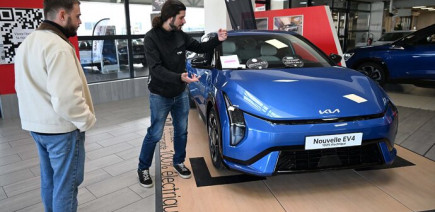 Le leasing social des voitures électriques a profité aux Français ruraux plutôt qu’aux citadins