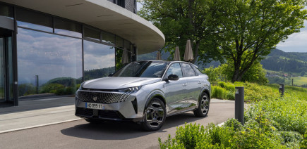 Promo Peugeot e-3008 : le SUV électrique dès 35 450 €