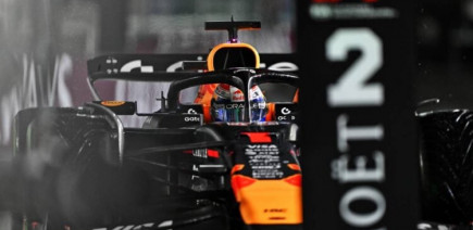 Max Verstappen s’attend à des essais F1 2026 chaotiques : "On passera plus de temps au garage que sur la piste"