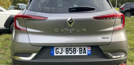"J’ai été recalé au contrôle technique sous prétexte que la caméra de recul de mon Renault Captur – qui a été volée – est indispensable à la sécurité" : est-ce légitime ?