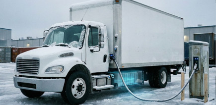 CATL présente une batterie sodium-ion pour utilitaires taillée pour le grand froid