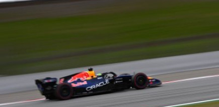 Fin des tests de Red Bull à Barcelone ? L'équipe évalue les dégâts après l'accident d'Hadjar