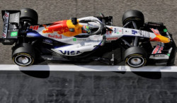 Red Bull touchée par un premier souci moteur à Bahreïn