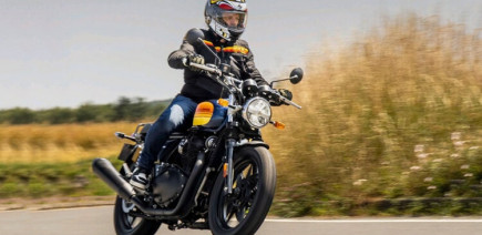 Chaîne / courroie / cardan : que choisir ? Les avantages et l'entretien nécessaire