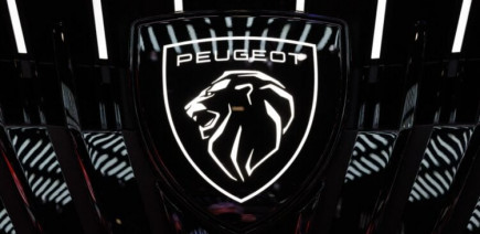 Jugé pour avoir déplacé une voiture volée alors qu'il n'avait pas le permis