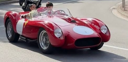 Pour son mariage, le pilote de F1 Charles Leclerc a vraiment choisi une Ferrari extraordinaire