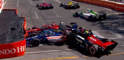 Débuts cauchemardesques pour Mick Schumacher : éliminé après quatre virages