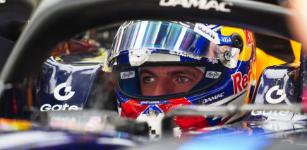 Verstappen juge qu'il est "un peu tard" pour soulever des craintes sur la F1 2026