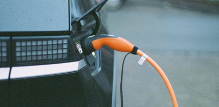 Pourquoi c’est si dur de passer à la voiture électrique ? Voilà la réponse !