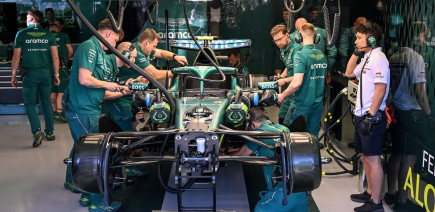 Alonso lance une première pique à Honda au GP d'Australie