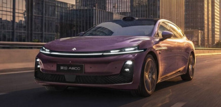 Hyptec A800 : la berline futuriste de GAC aux technologies de Huawei