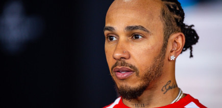 Hamilton regrette un pilotage "totalement contraire à ce qu'est la F1"