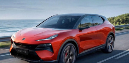 Lotus Eletre For Me : cette version PHEV surpuissante débute sa carrière