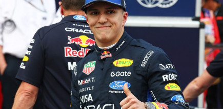Quand Max Verstappen n'est pas là, Isack Hadjar danse !