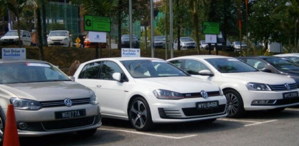 La vérité sur ces 350 000 voitures de Volkswagen et Audi dans le désert de Mojave