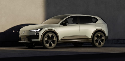 À peine dévoilé, le Volvo EX60 a déjà du succès !