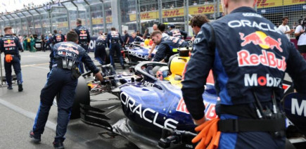 Isack Hadjar frustré après son abandon : "Je savais que le moteur allait exploser"