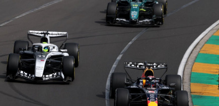 Verstappen peu emballé par sa remontée à Melbourne : "Comme passer dans le trafic"