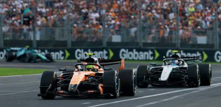 McLaren a "entre une demi-seconde et une seconde" de retard sur Mercedes