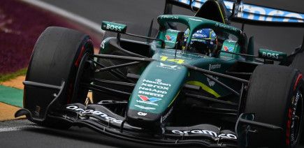 Alonso n'a pas ressenti de progrès sur les vibrations de l'Aston Martin