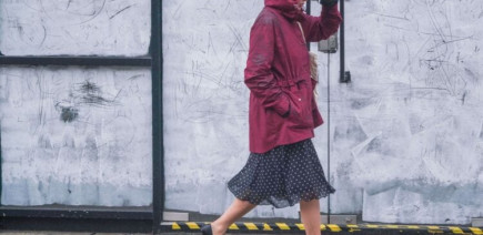 On lui vole sa voiture, elle ne peut plus aller travailler