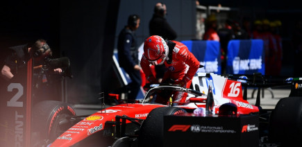 Leclerc a frôlé la catastrophe au sprint : "Je me suis dit que c'était fini"