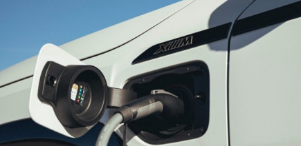 Batterie des voitures hybrides : après combien de kilomètres faut-il vraiment la remplacer ?