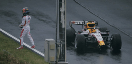 Arvid Lindblad part à la faute sous la pluie lors des essais Pirelli à Suzuka