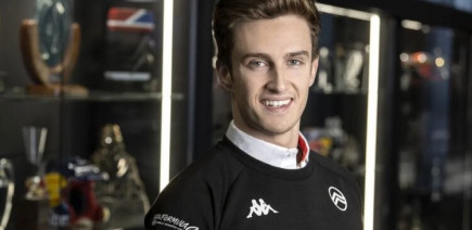 Théo Pourchaire joker de Stellantis, entre WEC et Formula E, prêt à saisir les opportunités