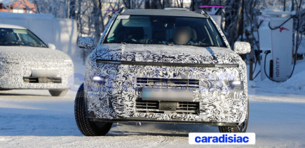 La nouvelle génération du Hyundai Bayon se prépare. Avec elle, la marque coréenne espère que les ventes du petit SUV vont enfin décoller.