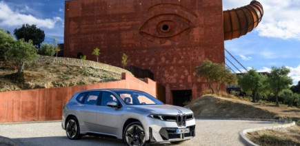 Électrique ou thermique ? Chez BMW, les clients ont déjà choisi leur camp