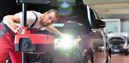 Un contrôleur technique peut-il régler mes phares ?