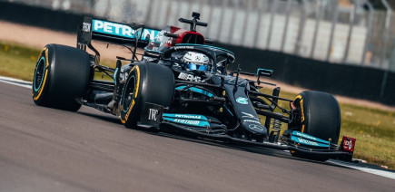 Doriane Pin boucle 74 tours en F1 lors dun premier test "irréel"