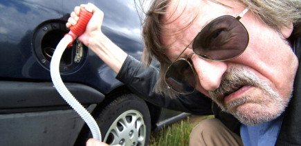 Nos astuces simples pour éviter le vol de carburant et de se faire siphonner son réservoir