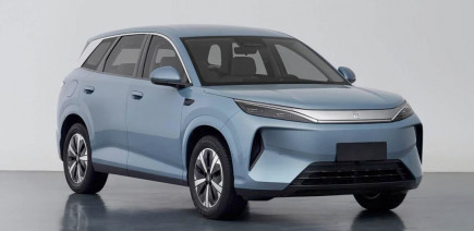 Nouveau BYD Atto 3 : plus grand et une recharge éclair en 5 minutes pour ce SUV électrique