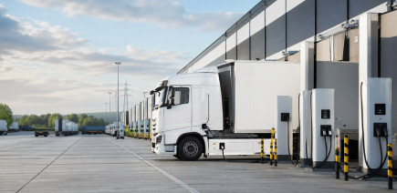 Camions électriques : Decade Energy lève des fonds pour développer la recharge dans les dépôts logistiques