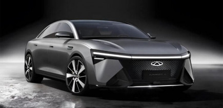 Chery Arrizo X : ce concept préfigure une berline hybride