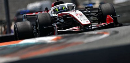 Une 'journée difficile' pour Haas F1 avec une monoplace 'imprévisible'
