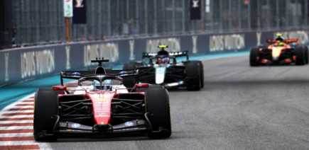 Charles Leclerc craque à Miami : "tout mis à la poubelle" dans le dernier tour