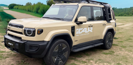 ICaur V27 : le « boxy » chinois de 5 m et 449 ch qui s’apprête à fouler nos routes au prix d’un SUV urbain