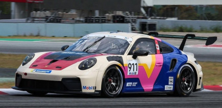 Jacques Villeneuve va rouler en Porsche Supercup, avec une livrée particulière !
